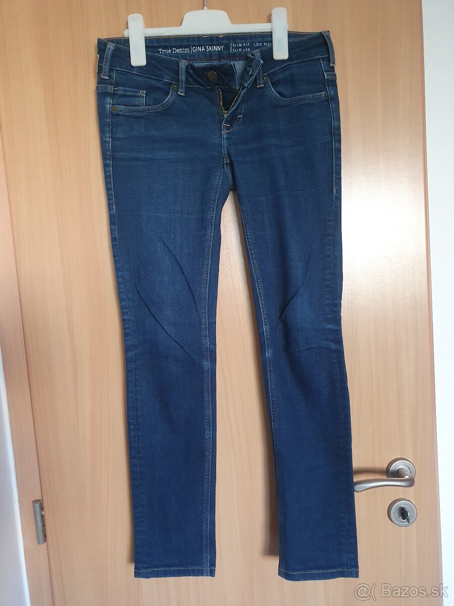 Bedrové jeansové nohavice 2