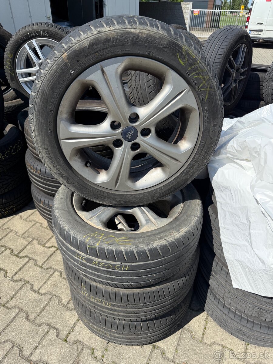 2. Kolesa Ford S max 5x108 225/50 R17 V XL