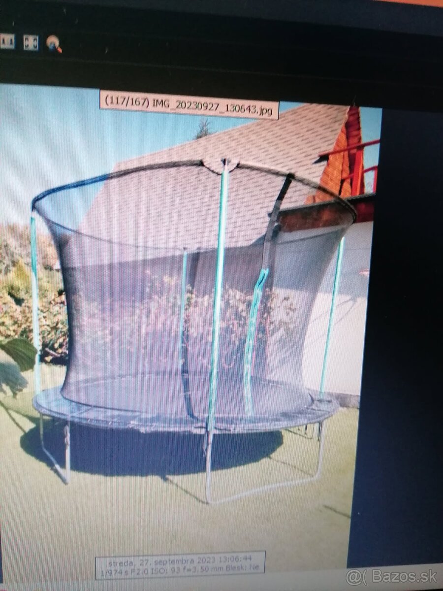 Trampolína