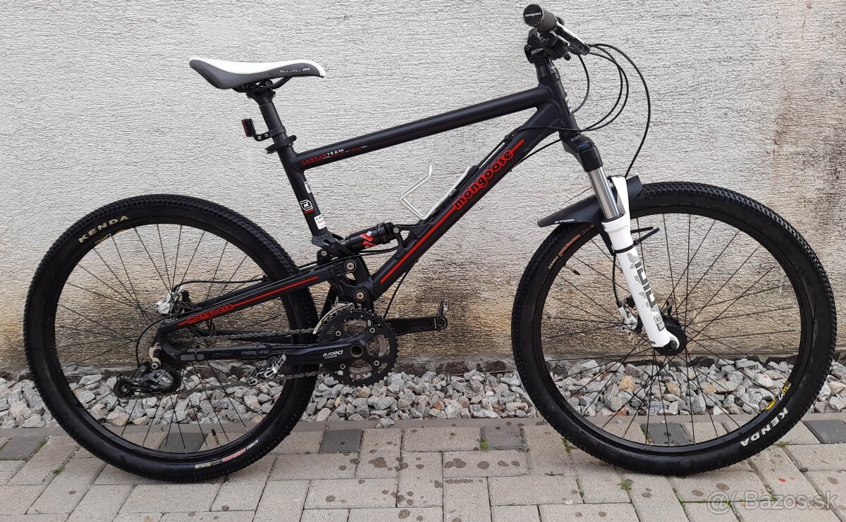 Bicykel Mongoose hardtail