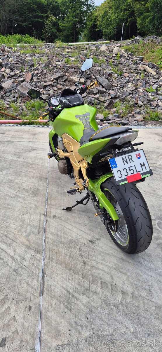 Kawasaki z750