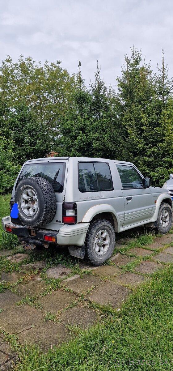 Mitsubishi Pajero II