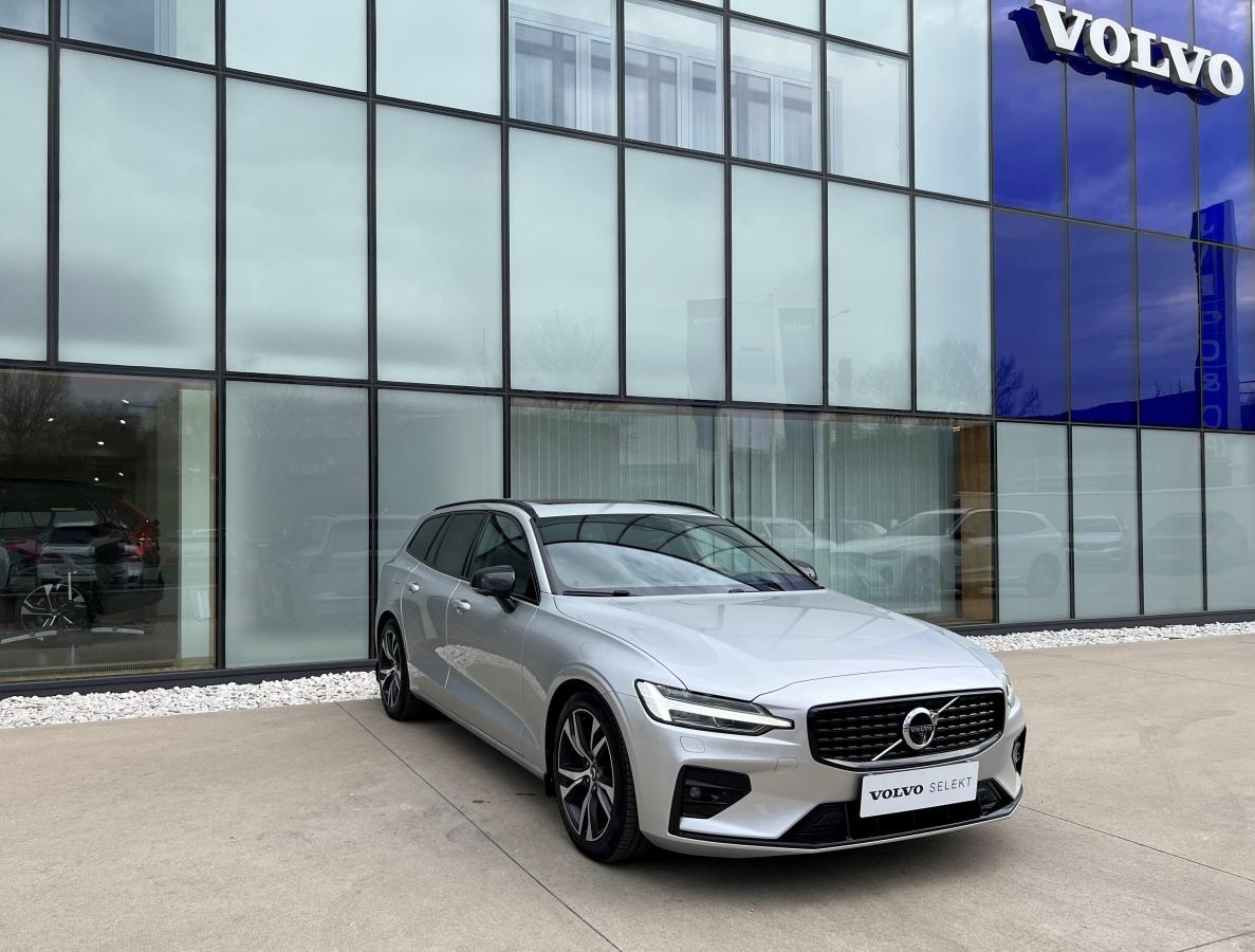 Volvo V60 B4 R-Design, diesel, 2021
