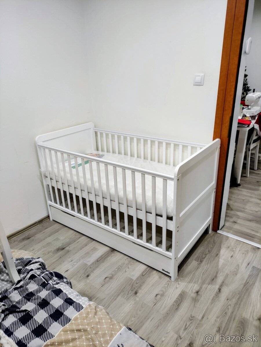 Detská postieľka 2v1 Starlight Cot Bed 140x70