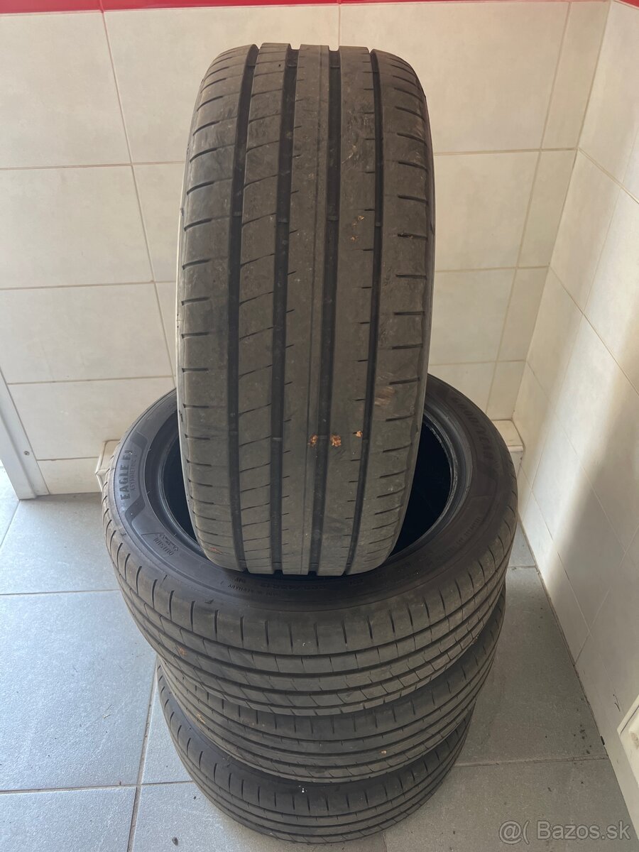 225/45R17 Goodyear