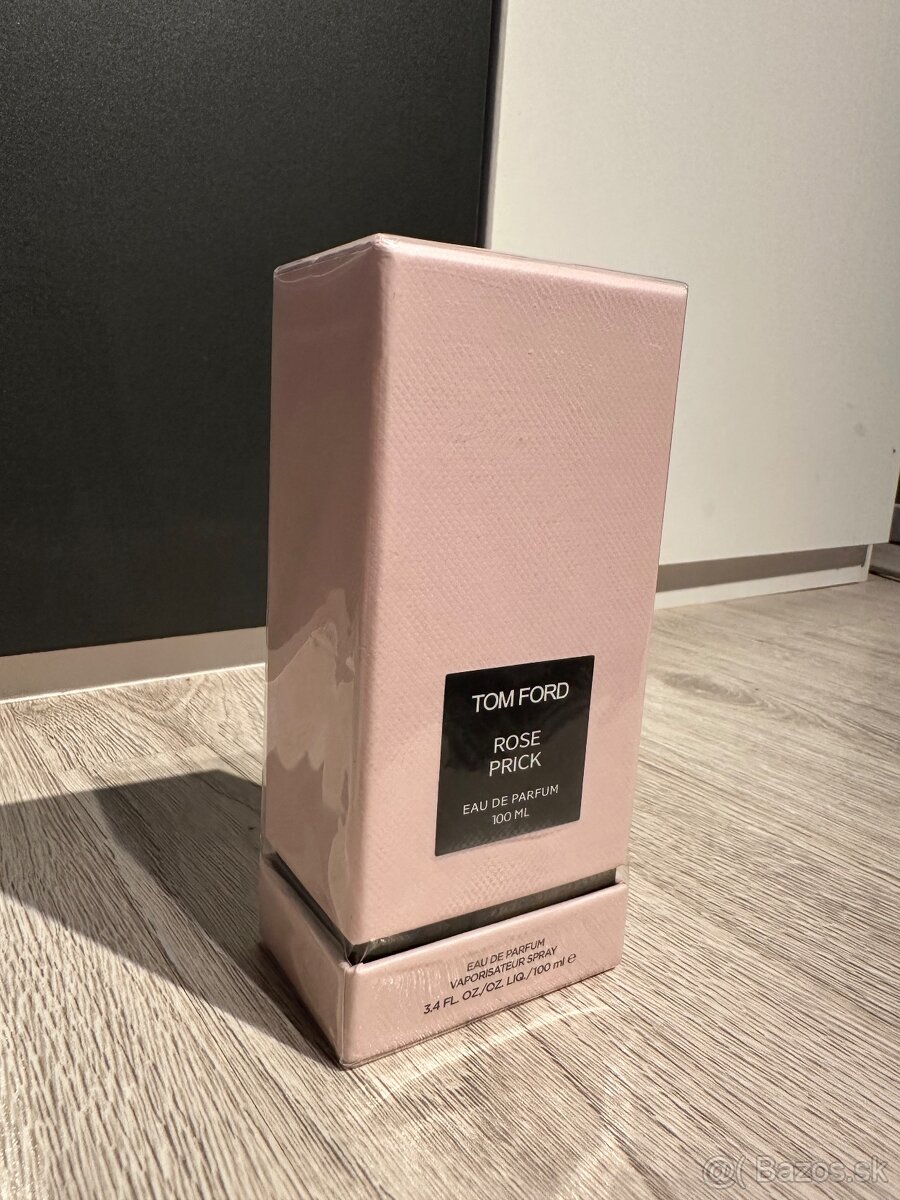 TOM FORD rose prick
