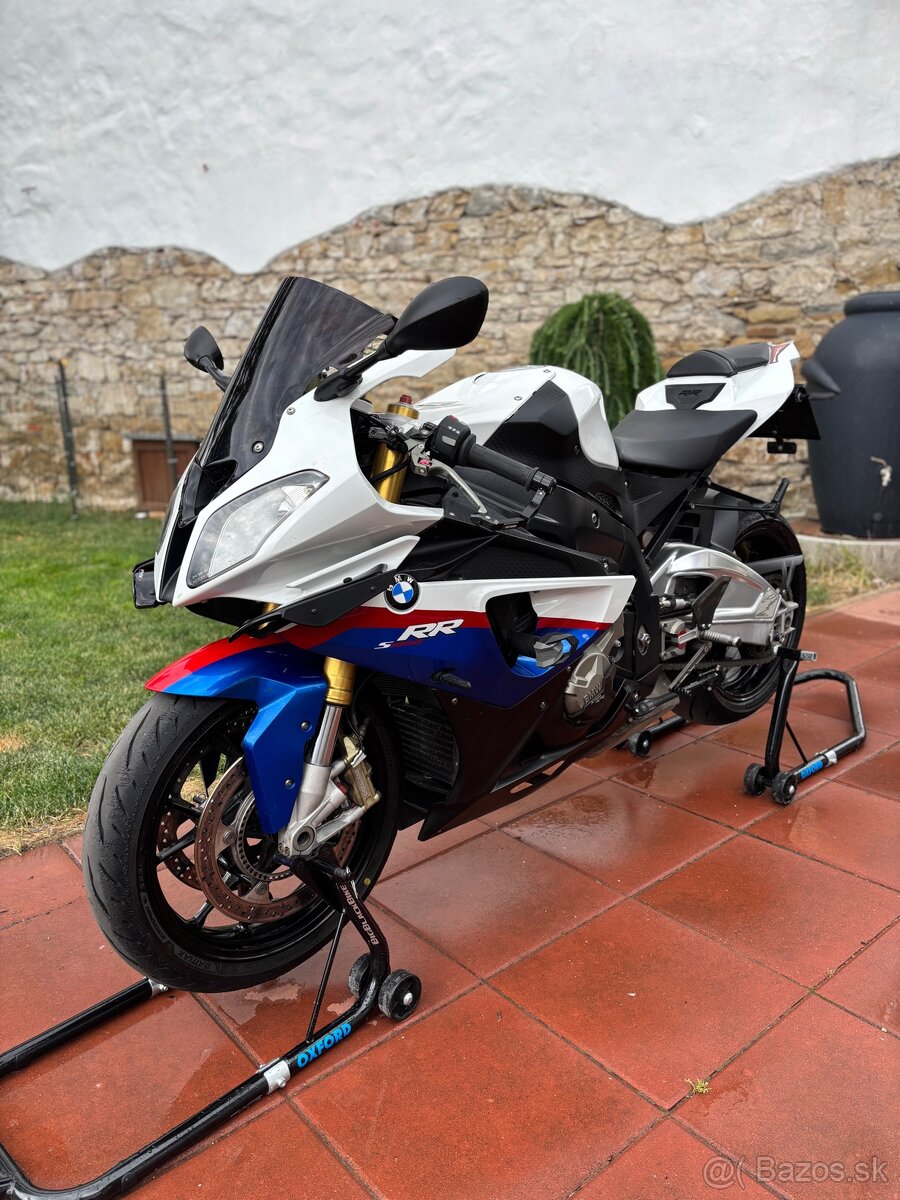 Bmw S1000RR - rv 2010 v TOP stave plne pripravena na sezonu