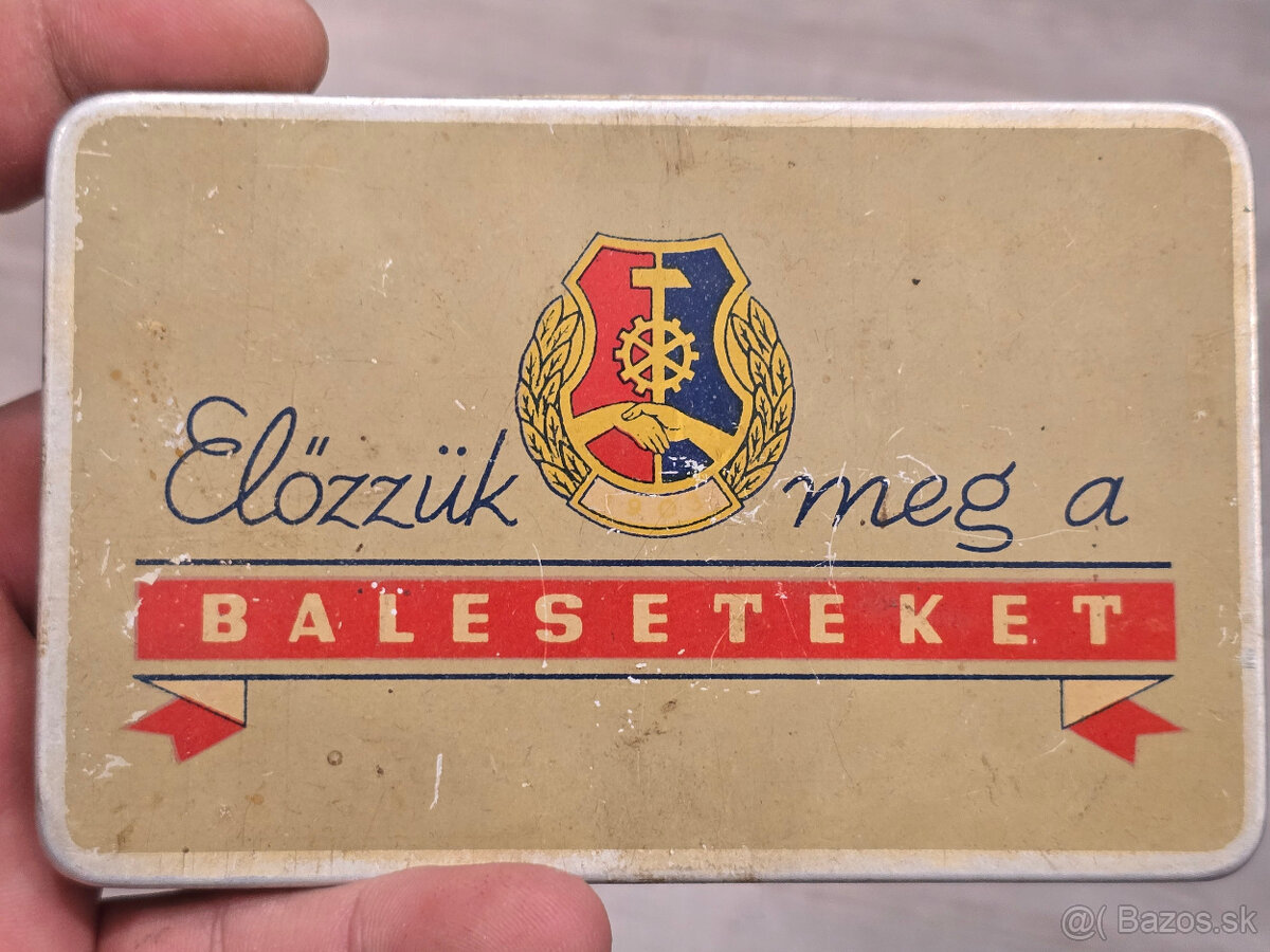 retro krabicka