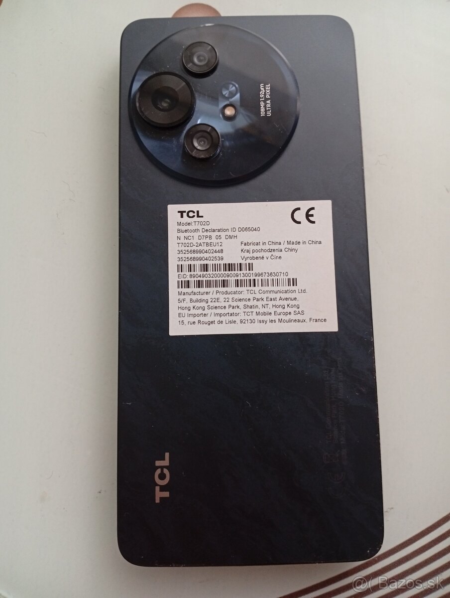 Predám mobilný telefón TCL
