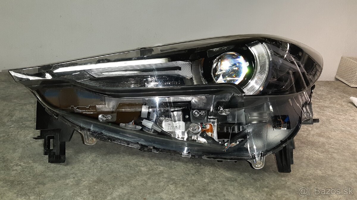 Mazda CX 5, P predný, adapt.LED svetlomet
