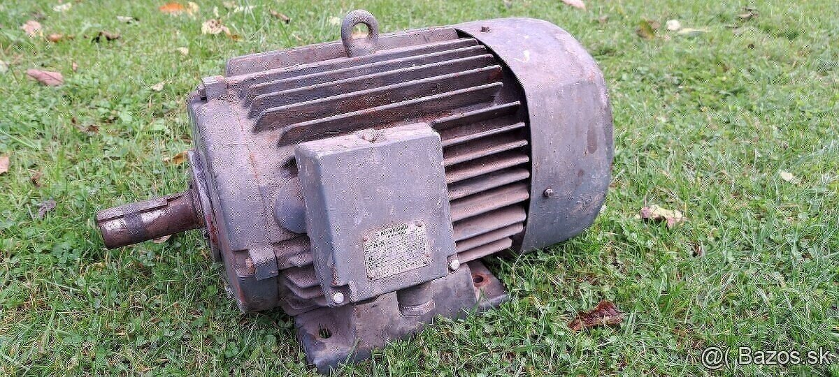Predam patkovy MEZ Mohelnice 5,5 kw, 1410 ot/min, hriadel 38