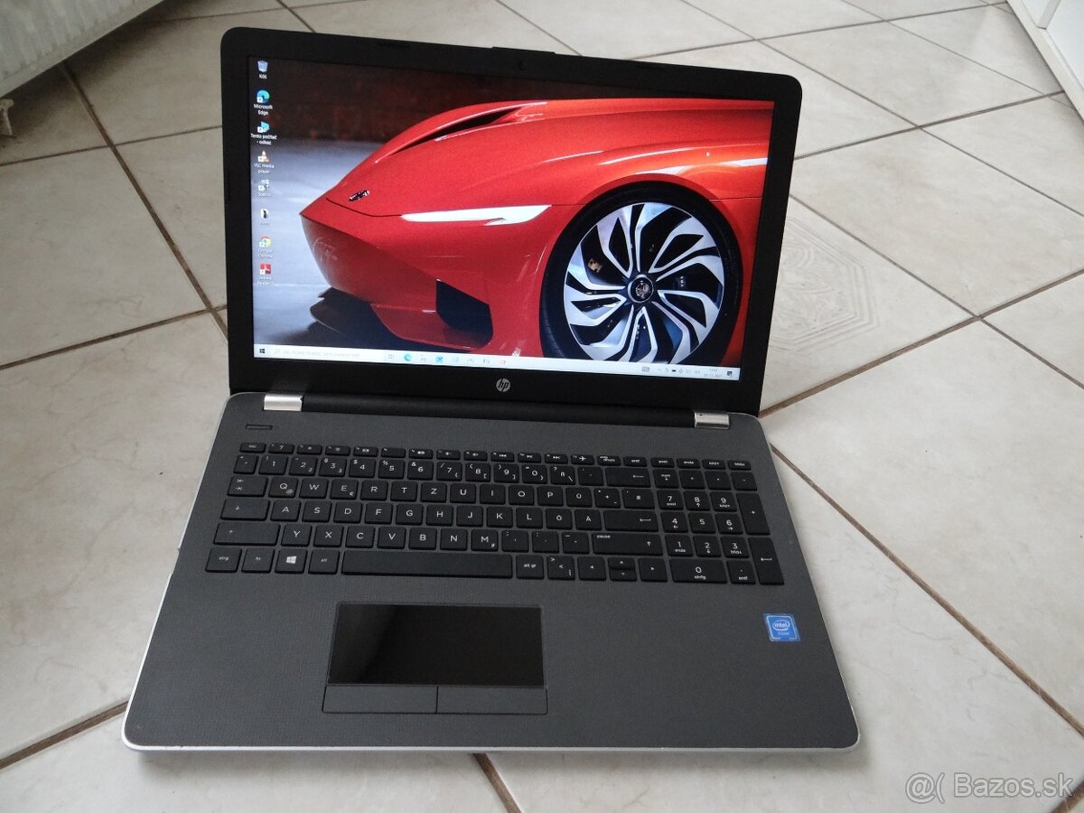 15.6" HP 250/ Core I3/ 8GB RAM/ 256GB SSD/ Intel Grafika...