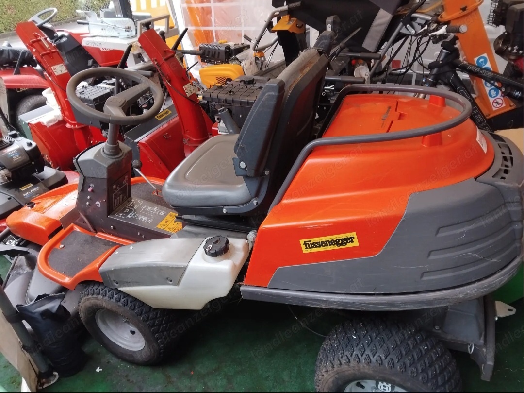 Traktorova kosačka husqvarna 4x4 21 ps