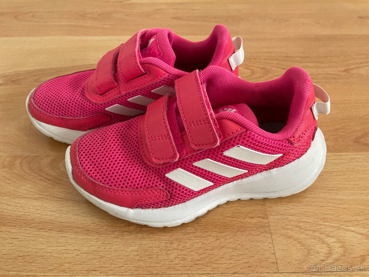 Tenisky ruzove Adidas 28