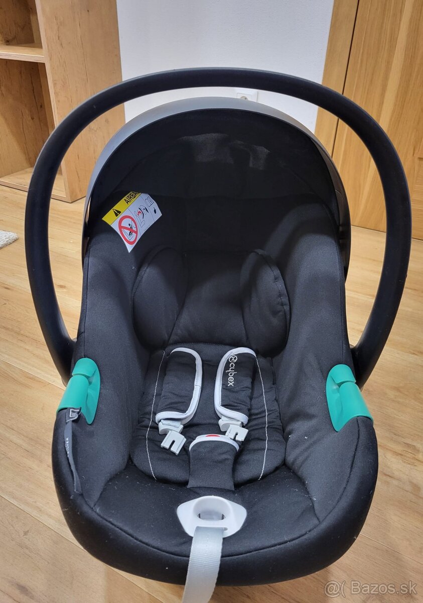 Cybex Aton B2 i-Size vrátane základne