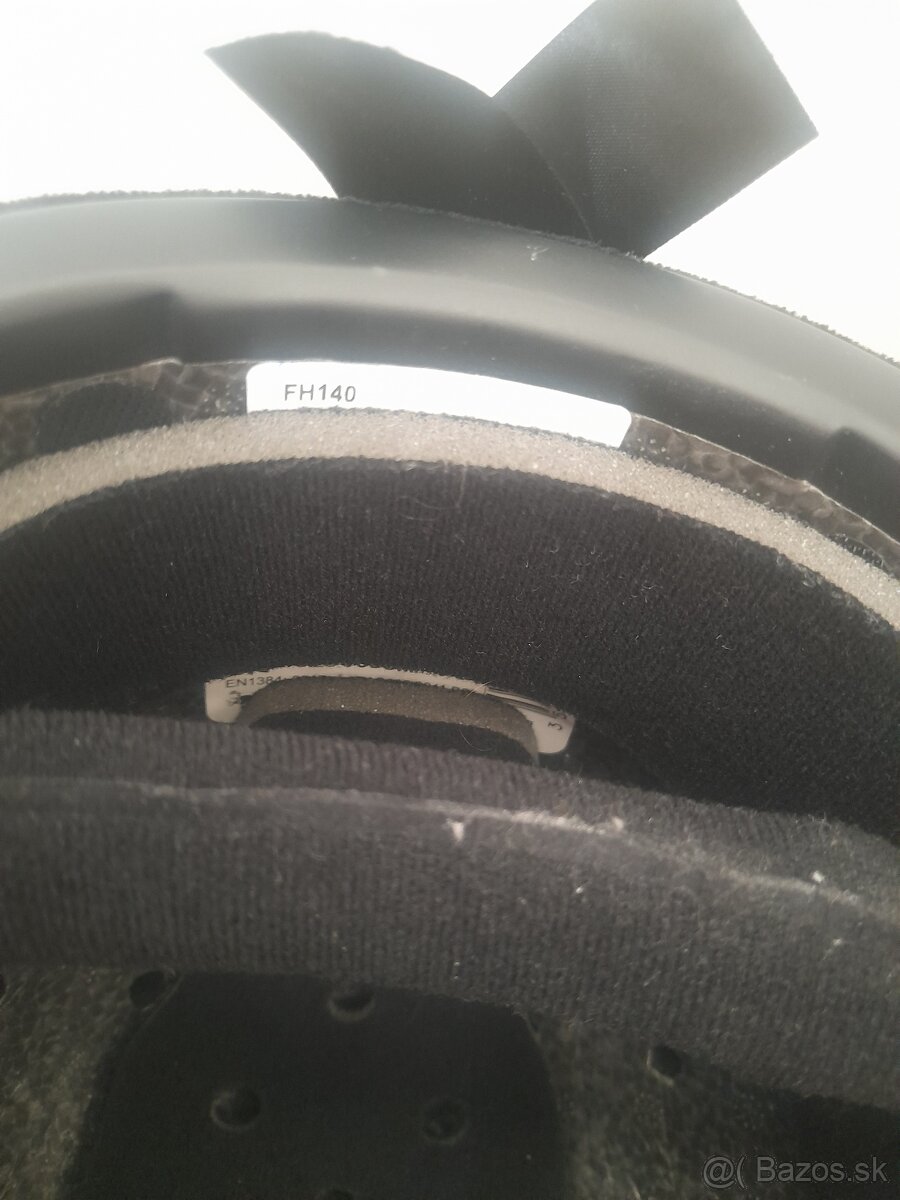 Predam detsku jazdecku prilbu