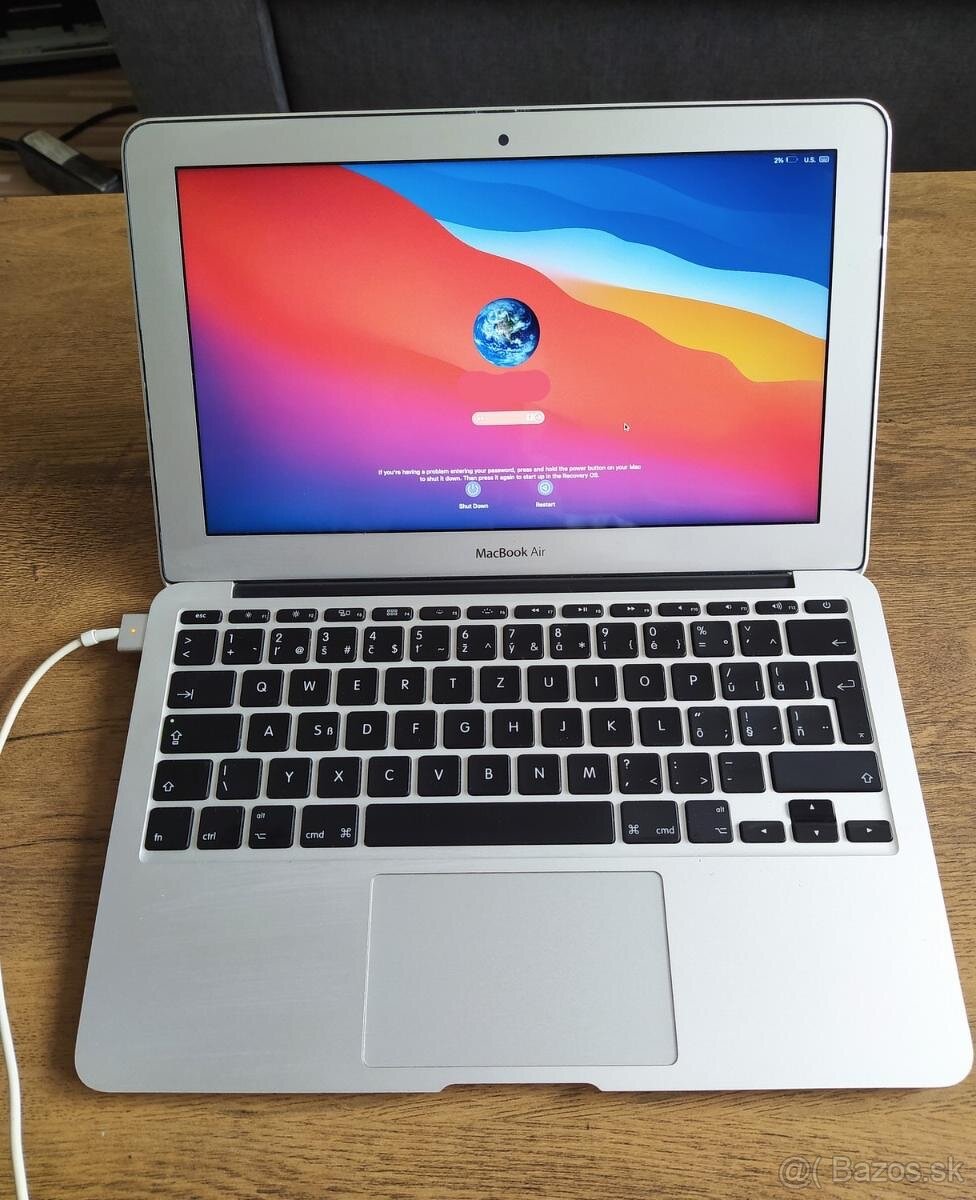predám macbook air A1465