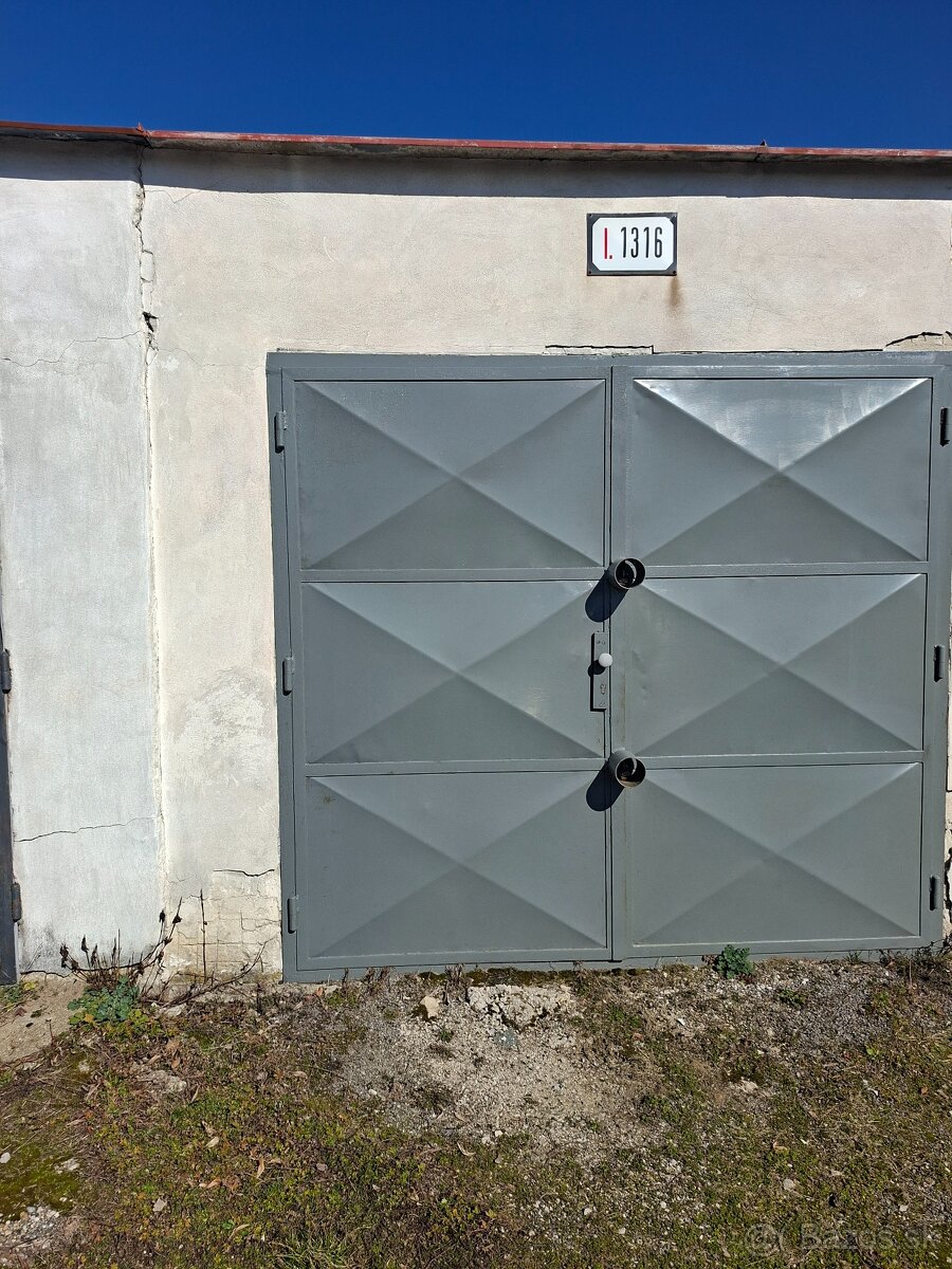 GARAZ POD SKALKOU PRIEVIDZA