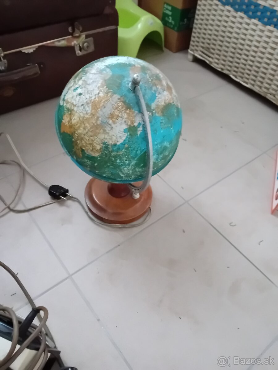 Starsi globus