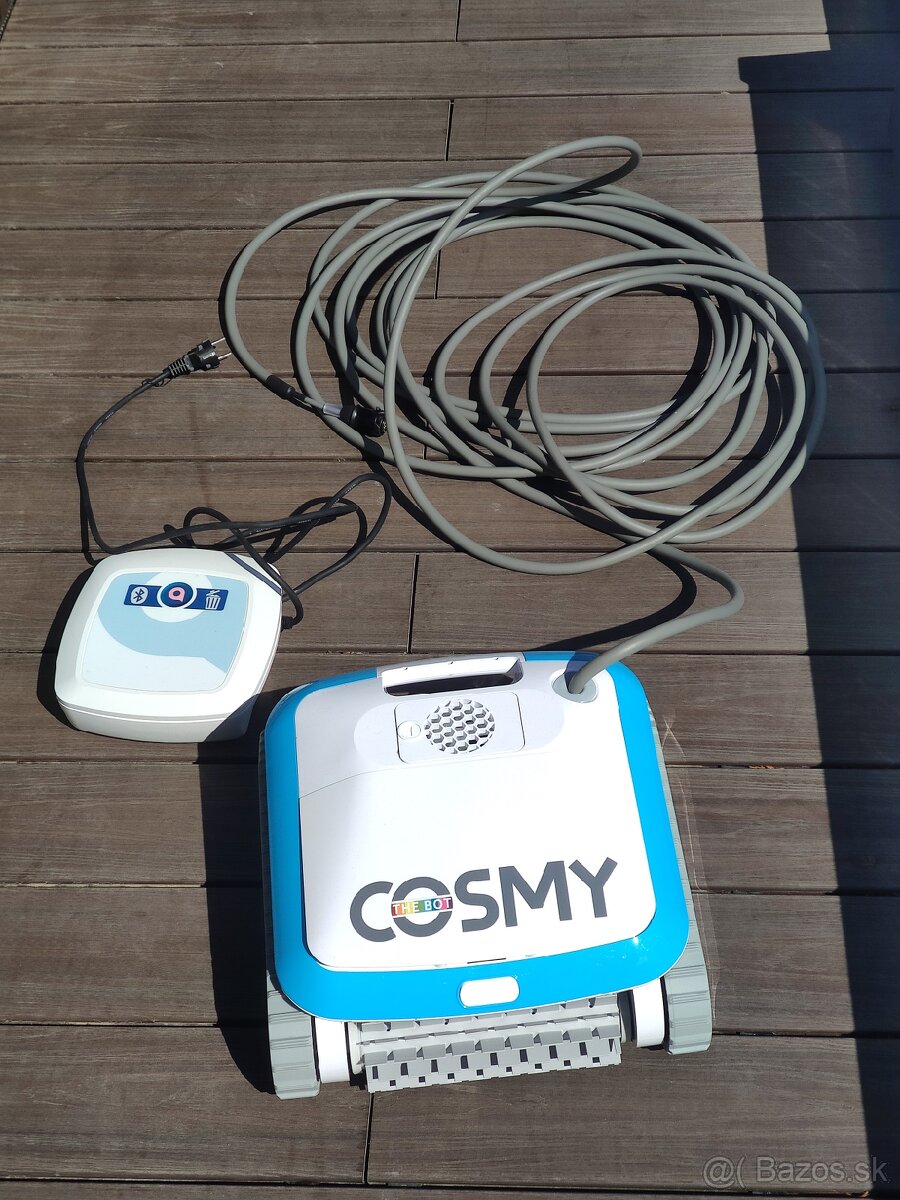 BWT Cosmy 200 Robitický vysávač bazénov