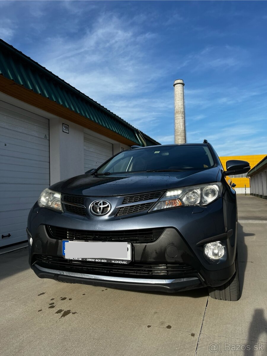 Toyota Rav4 - dohoda možná