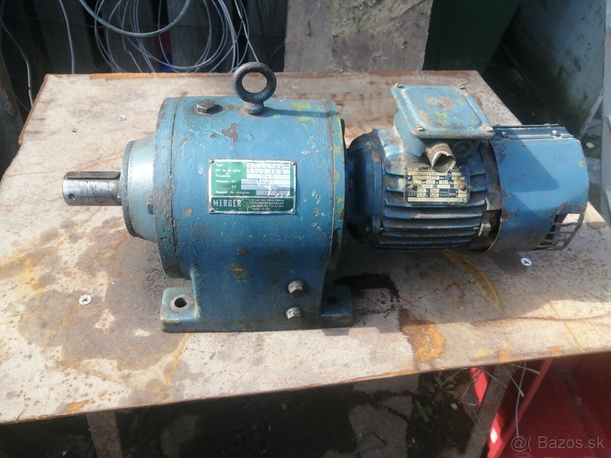 Elektromotor s prevodovkou