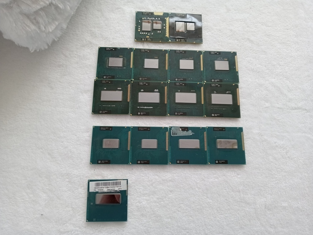 predám procesory pre notebooky , Intel® - 1,2,3,4 generácia