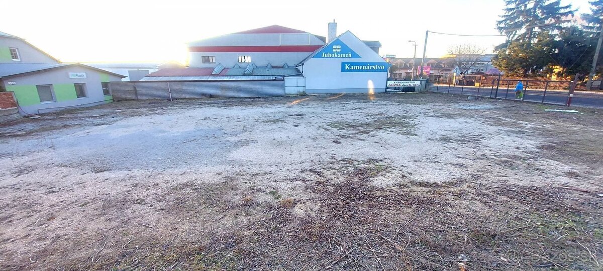 Prenájom pozemok, Novozámocká ul. Nitra