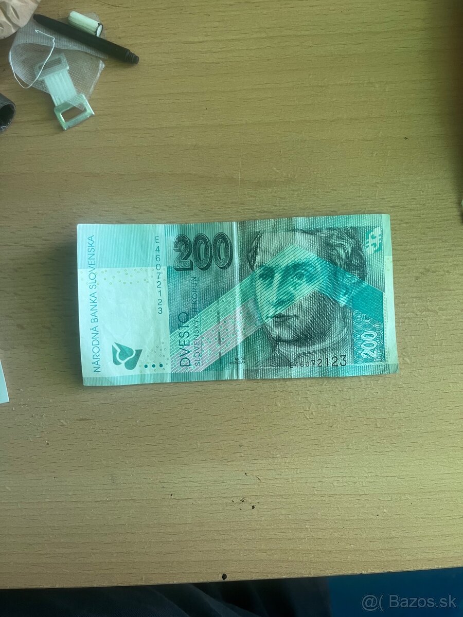 200 korún slovenských