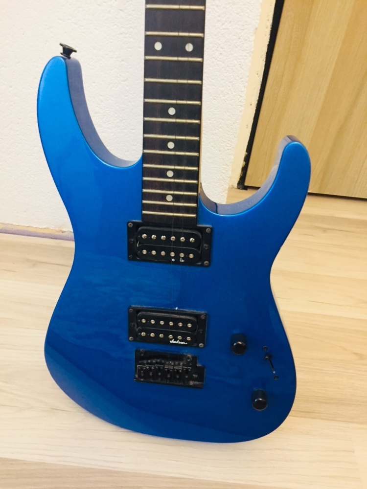 Gitara-Jackson JS11