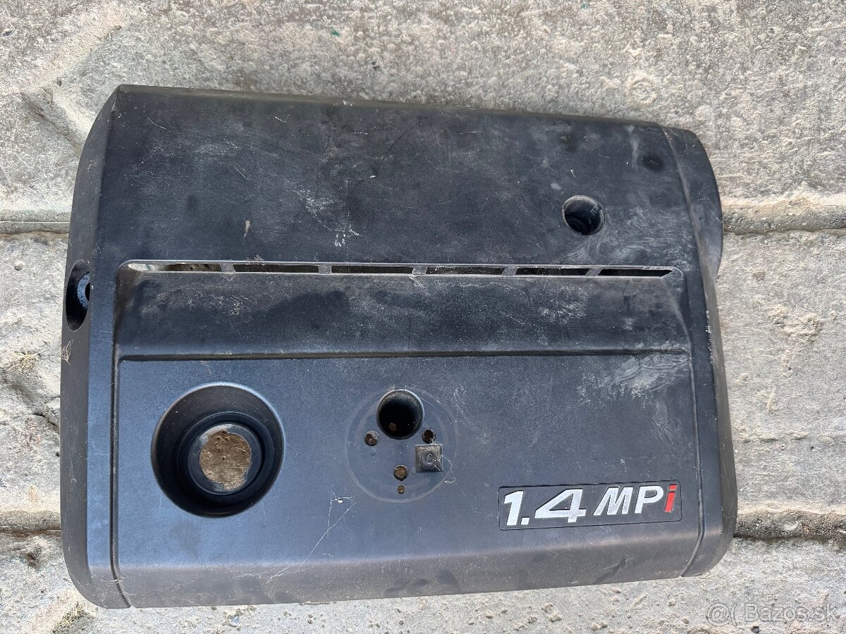 Kryt motoru 1.4 mpi