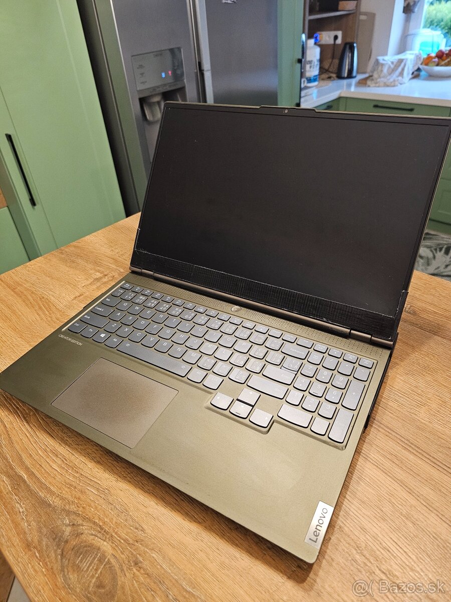 NTB Lenovo Creator i9, RTX 2080 8GB, RAM 32 GB, 2TB SSD