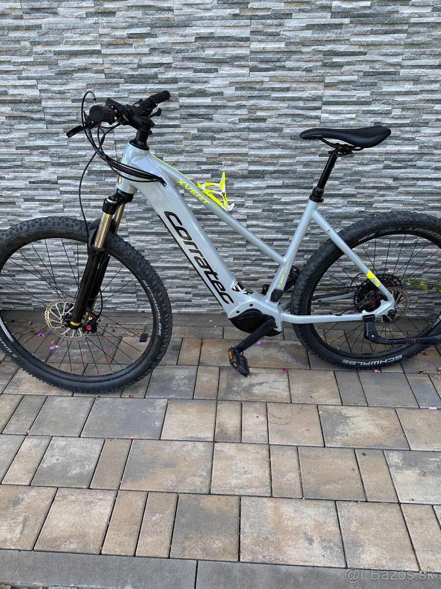 CORRATEC X-VERT RACE TRINITY TUBE GENT Bosch 625