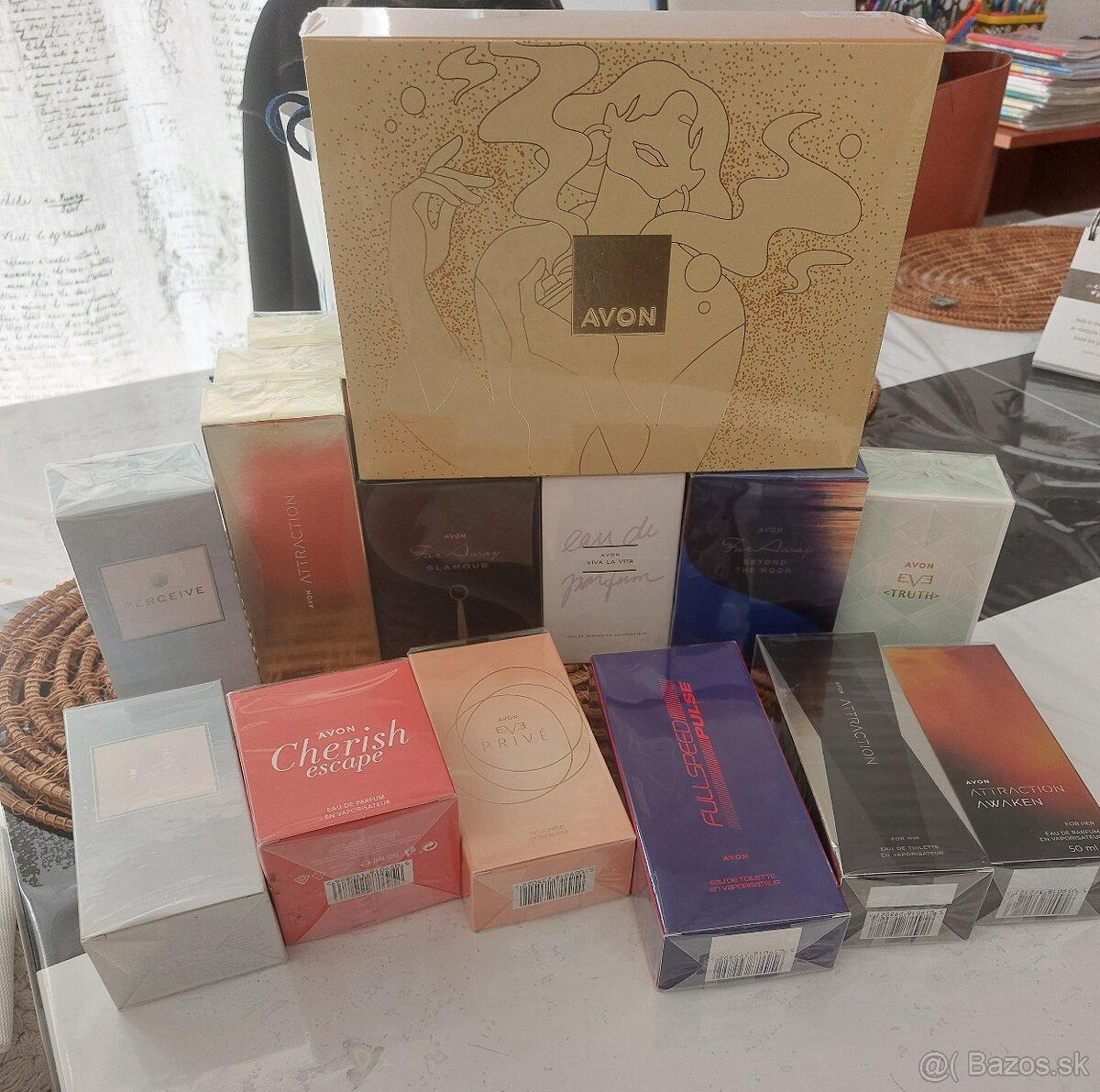 Avon - parfém