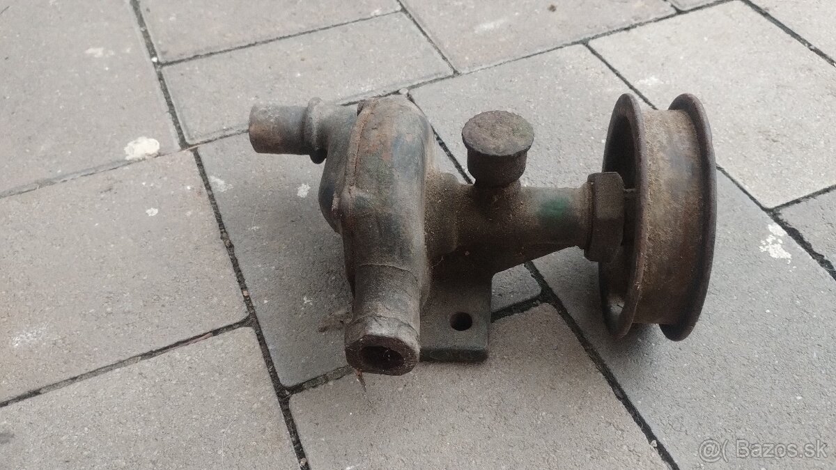 Slávia vodná pumpa