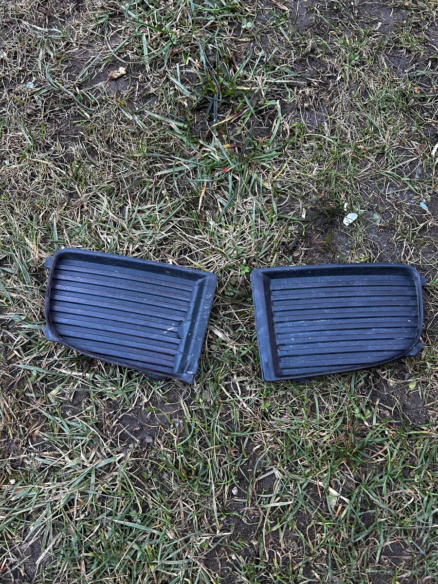 Kryty na nárazník Fabia 1