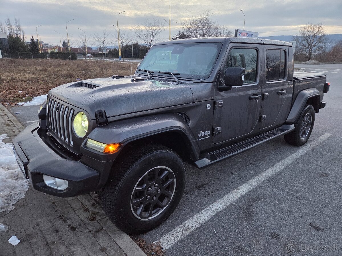 Jeep gladiator