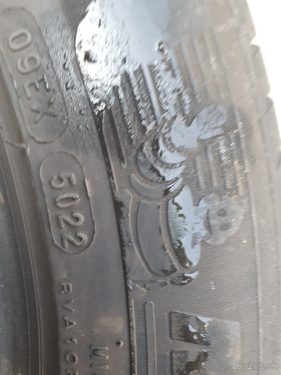 Michelin 215/55R17 LETNE