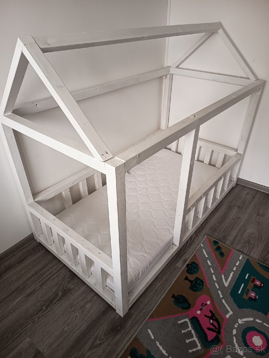 Detská posteľ Domček 80x160