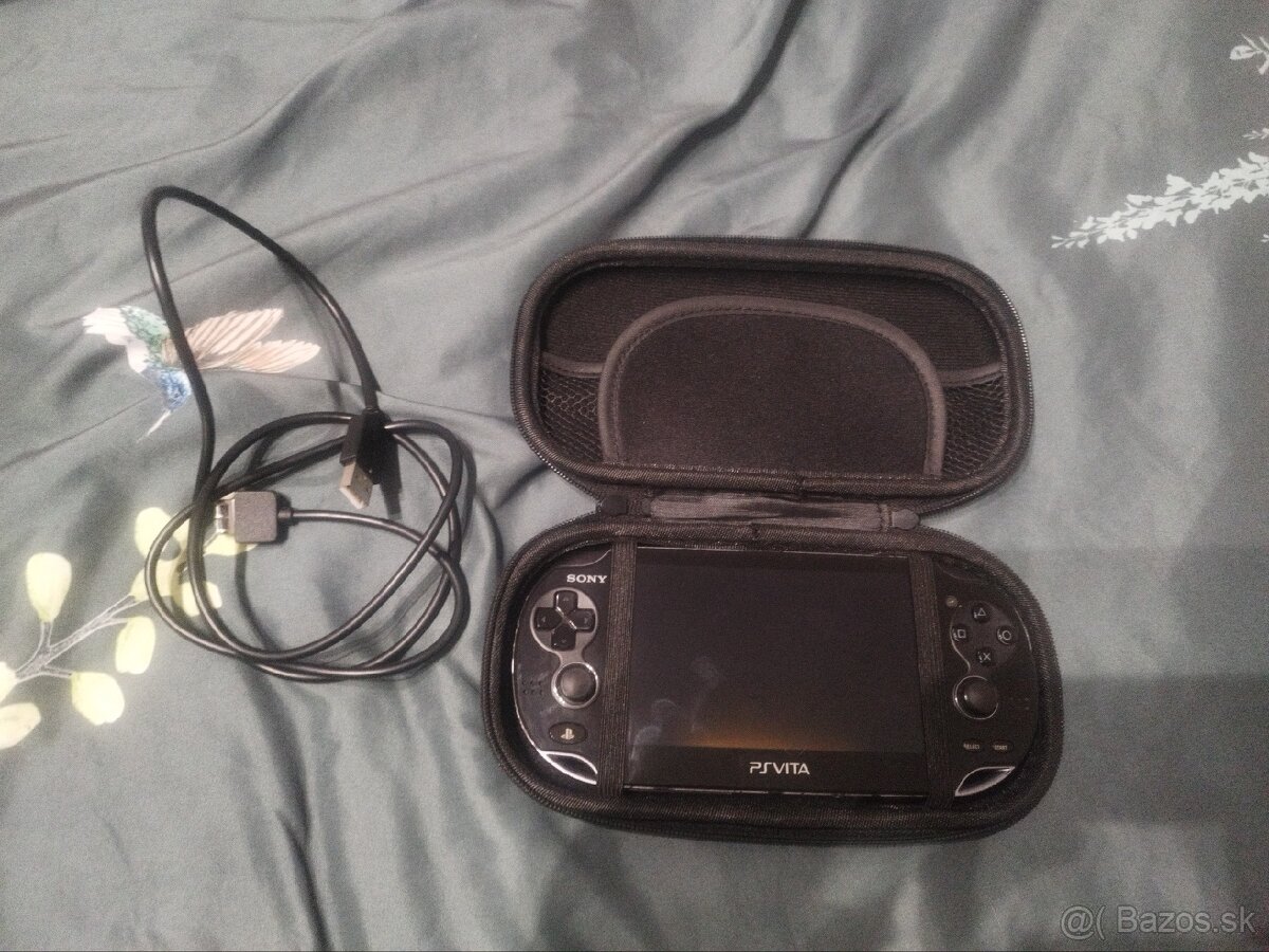 Ps vita 1100 oled 3g z Japonska