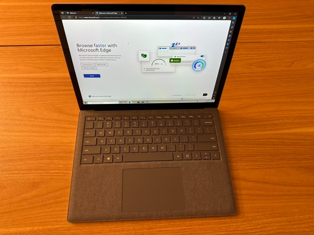 Microsoft Surface Laptop 3, i5-1035G7, 8/128GB, nepoužitý