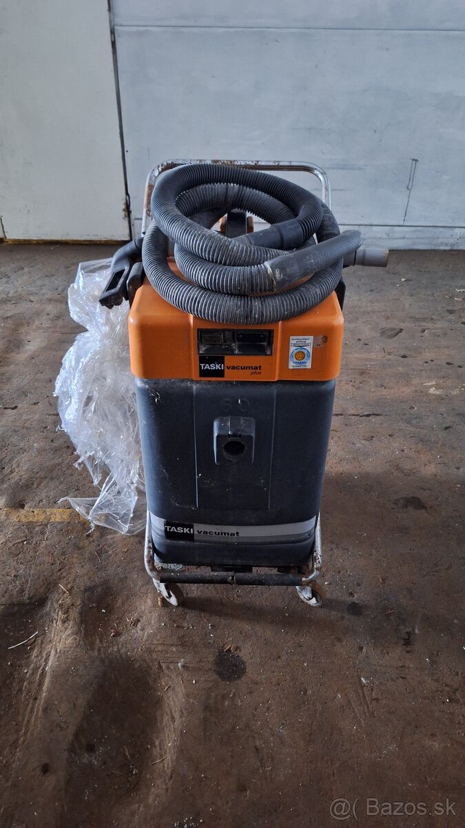 TASKI Vacumat Plus