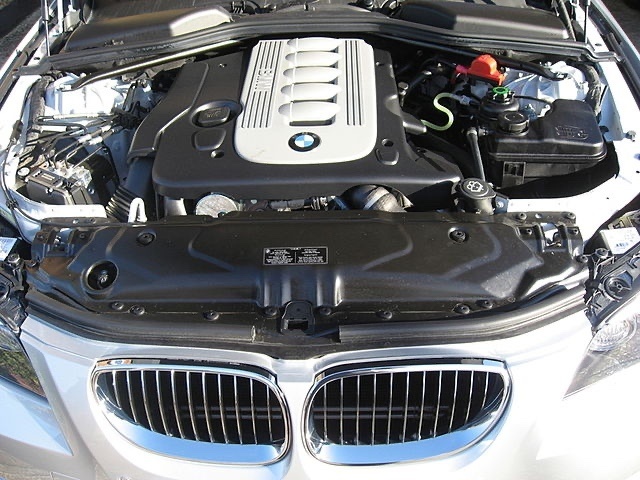 Prodám motor 256d2 z BMW e60 e61 525d 130kw 310tis km