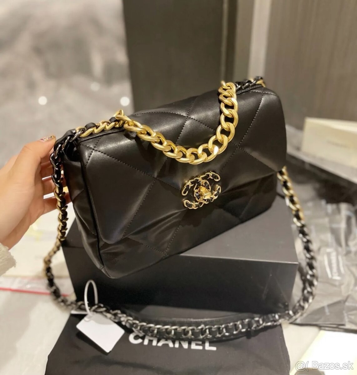 CHANEL 19 LARGE bag