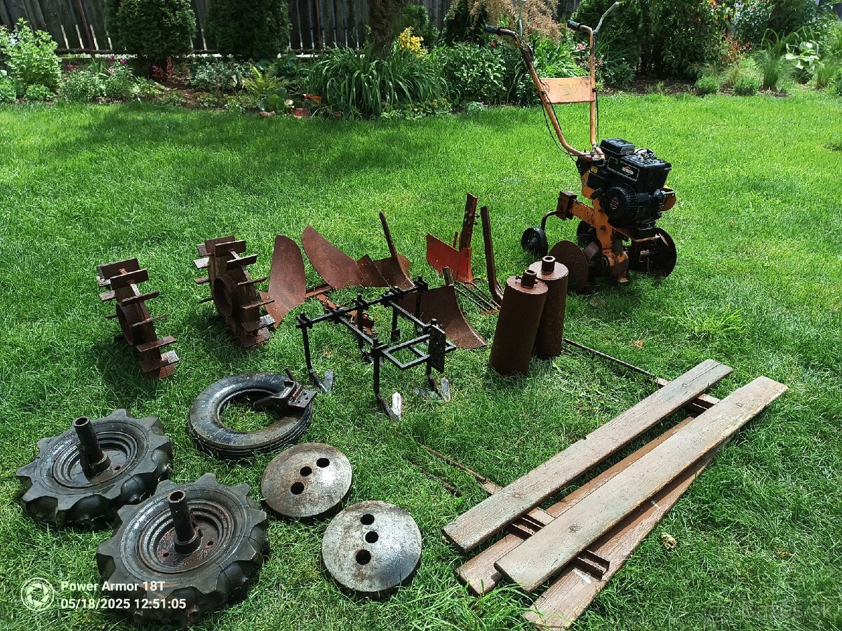 Malotraktor hurikán motor b&s
