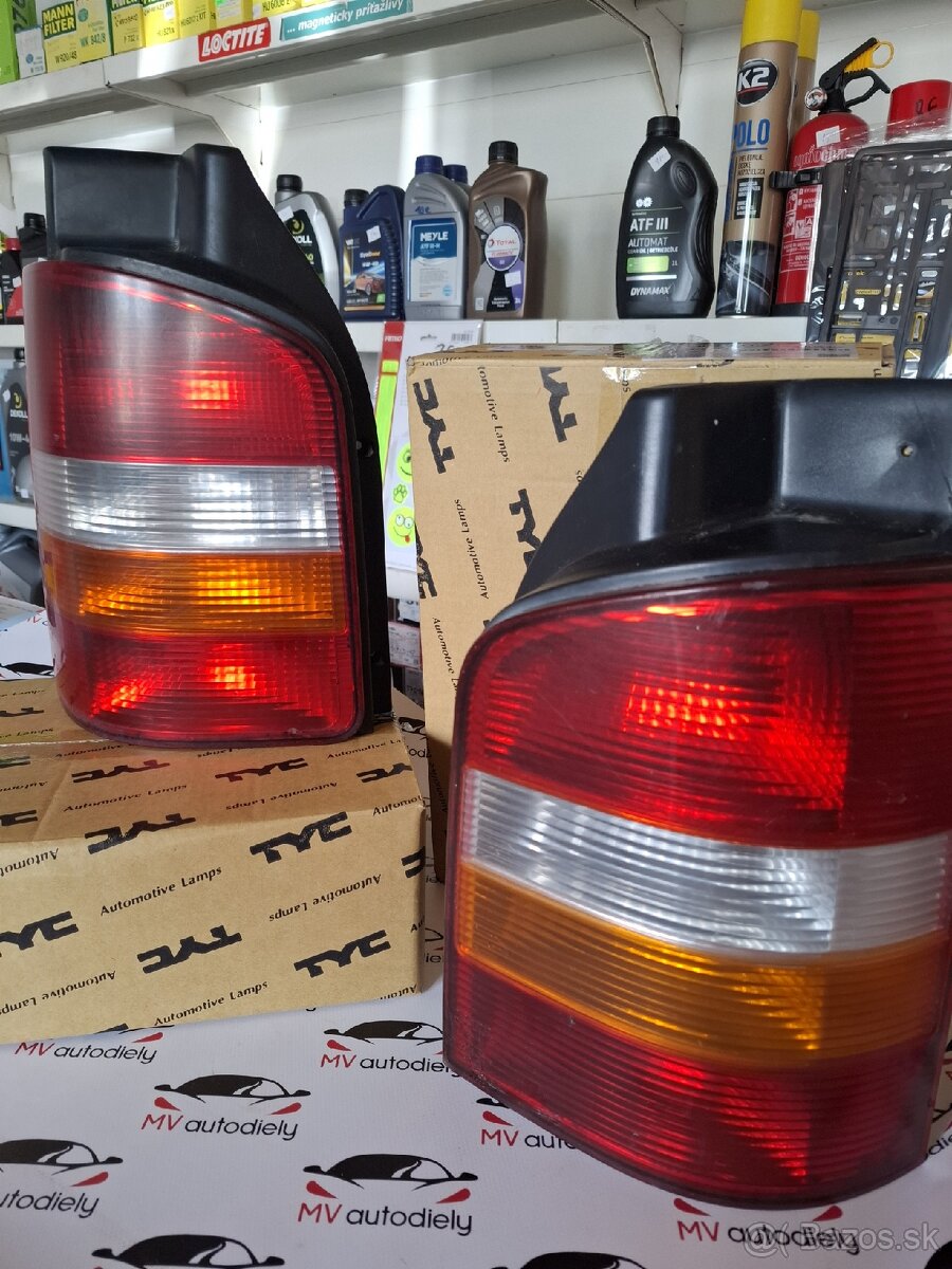 Zadné svetlá VW Transporter T5