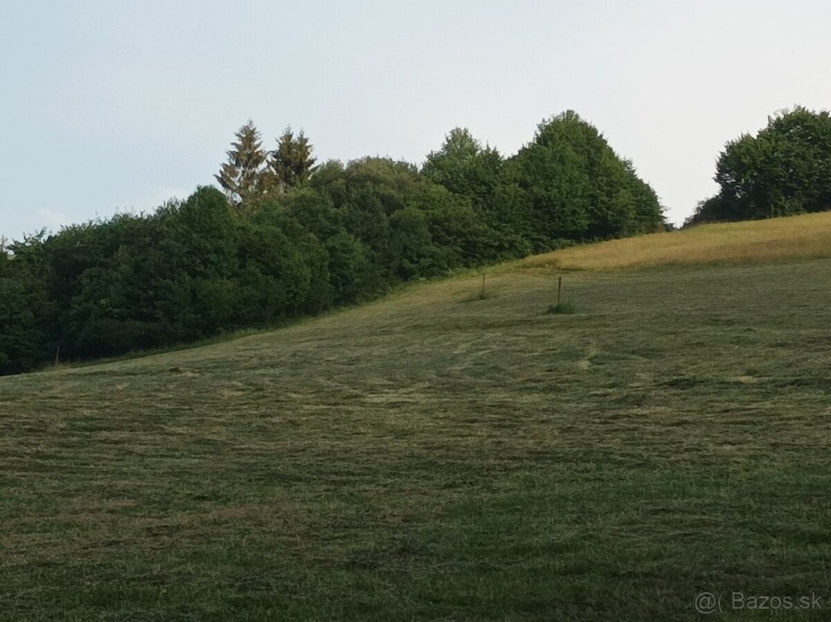 Stavebný pozemok 700 m² – Snežnica, len 8 minút od Žiliny