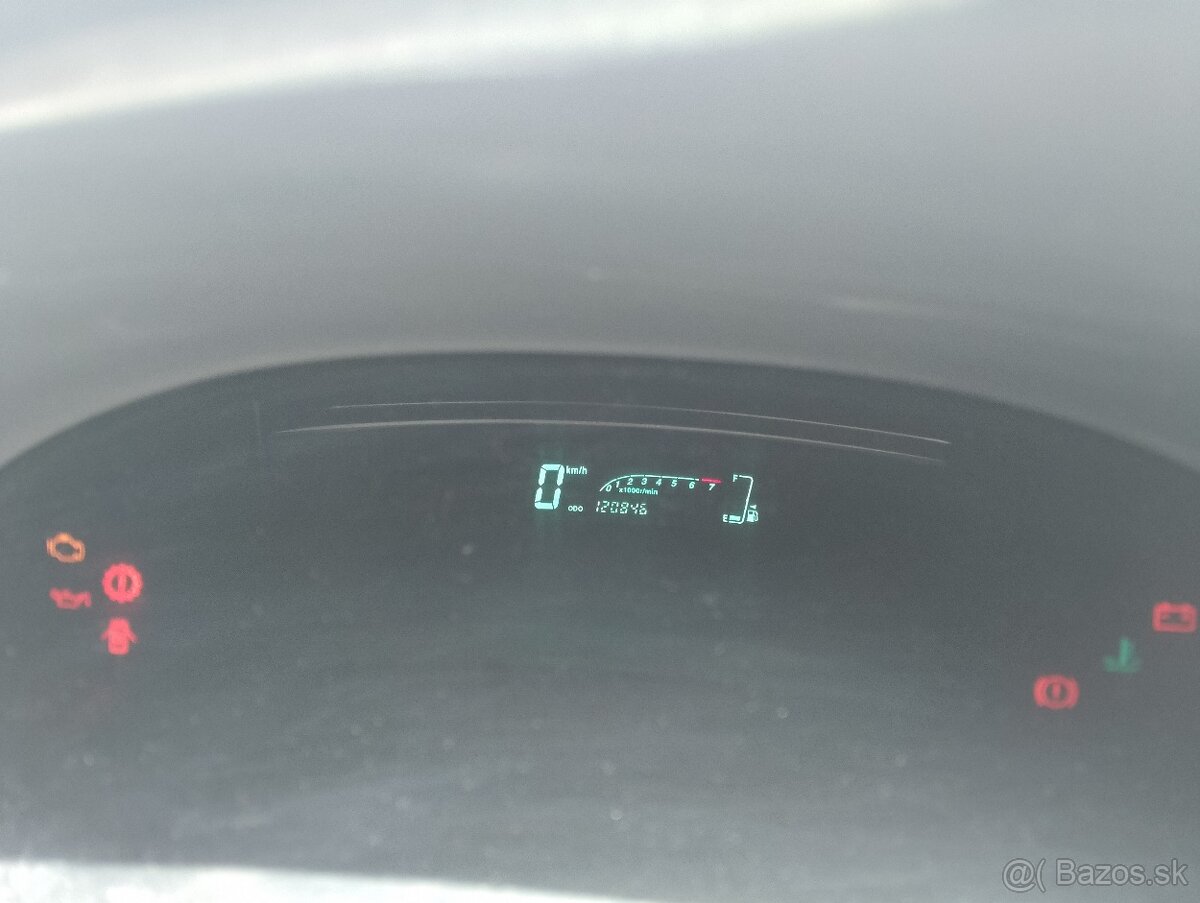 Toyota Yaris 2004,Automat-nepojazdné