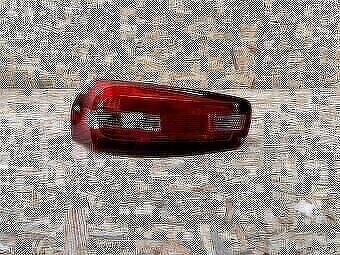 Zadné pravé a ľavé svetlo na Citroen Picasso