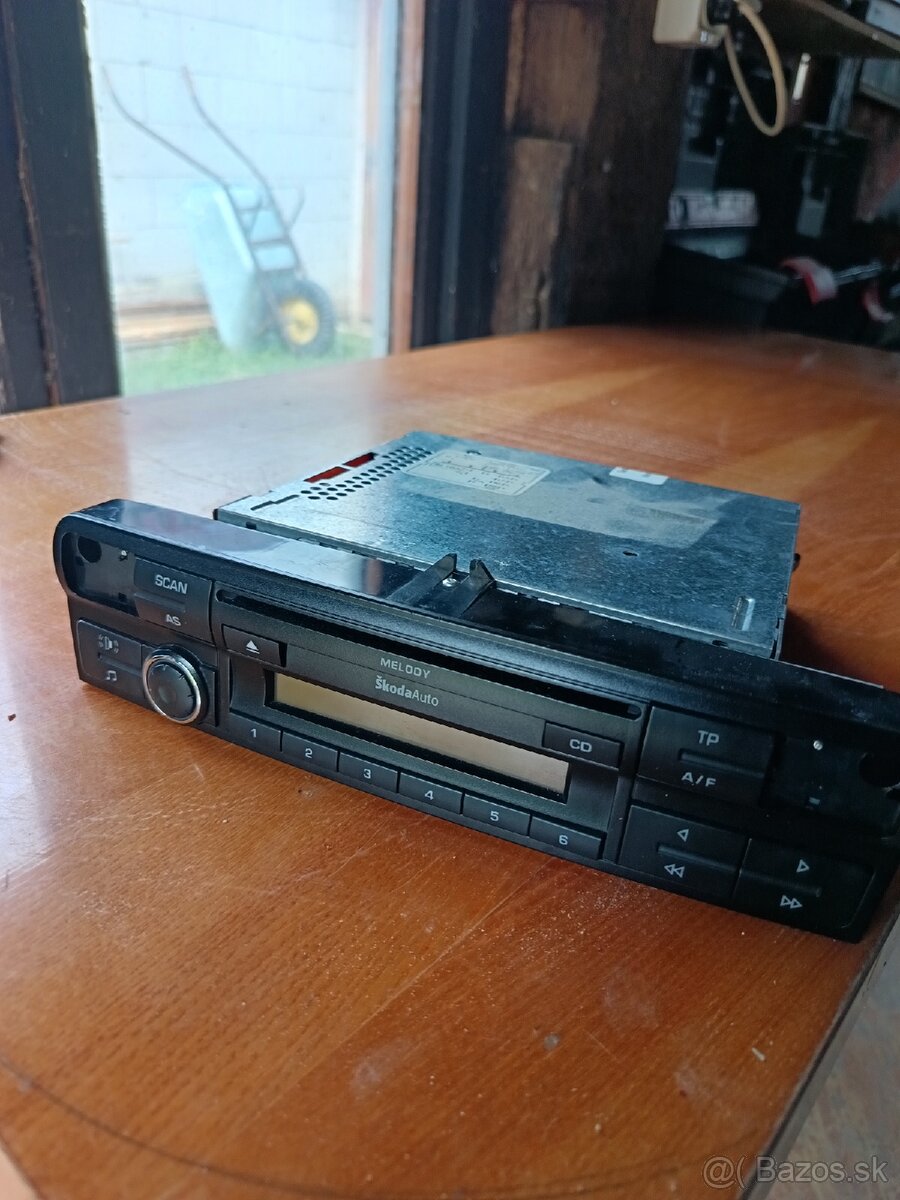 Rádio Melody Octávia 2